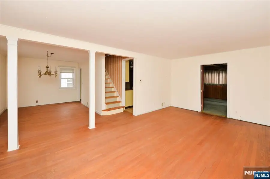 44 Jasper Avenue, Teaneck, NJ 07666 - Image #2