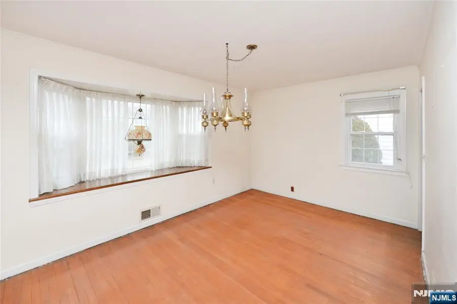 44 Jasper Avenue, Teaneck, NJ 07666 - Image #3