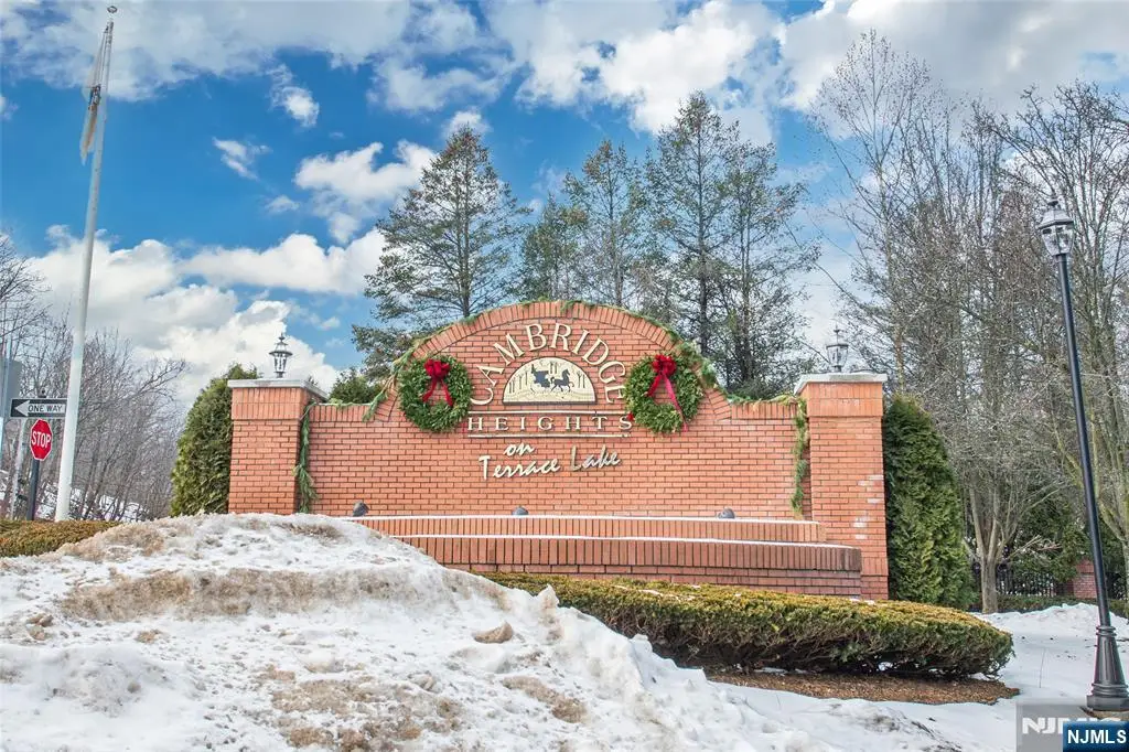 454 Cambridge Drive, Butler, NJ 07405 - Image #1