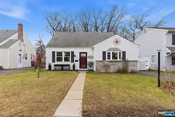 44 Kaywin Avenue, Hawthorne, NJ 07506