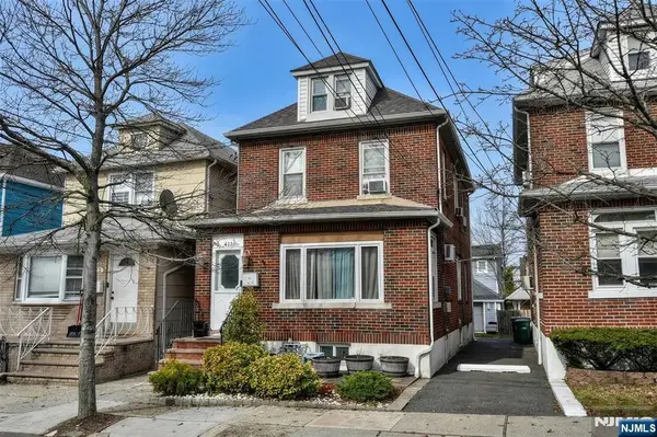 423 8th Street, Fairview, NJ 07022