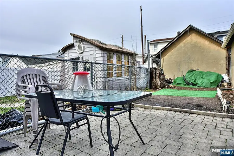 423 8th Street, Fairview, NJ 07022 - #3