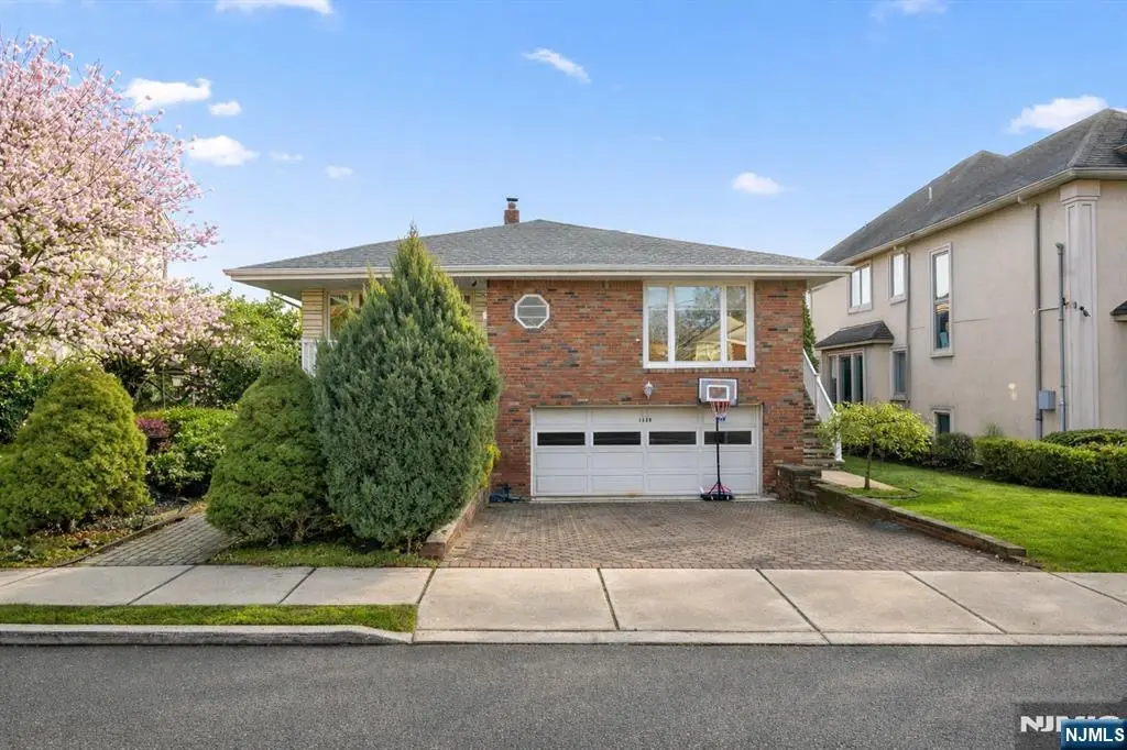 1128 Abbott Boulevard, Fort Lee, NJ 07024 - Image #1