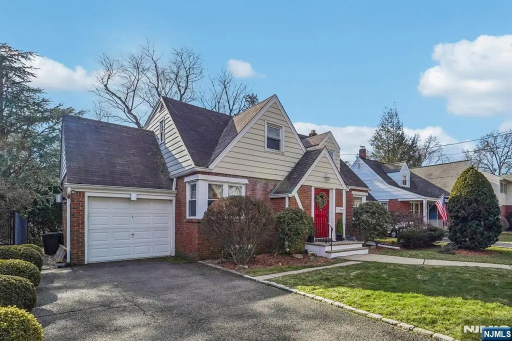 15 Dunn Place, Dumont, NJ 07628 - Image #1