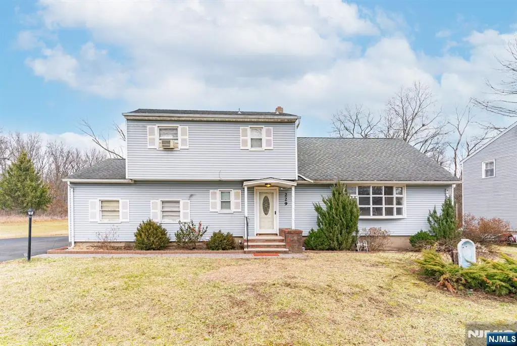 229 Edwards Road, Parsippany, NJ 07054 - Image #1