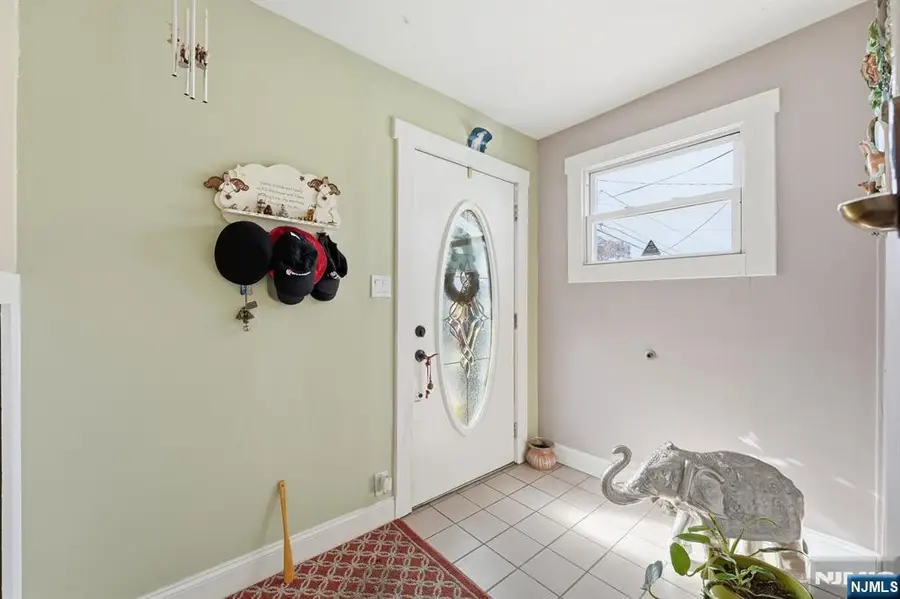 181 Phelps Avenue, Bergenfield, NJ 07621 - Image #2