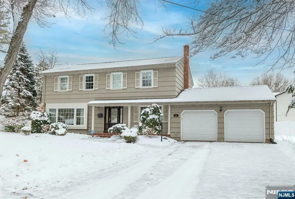 18 Vermont Drive, Paramus, NJ 07652 - Image #1