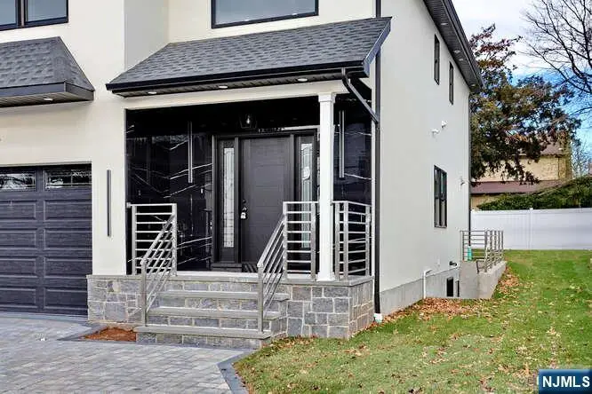 21 E Clinton Avenue, Bergenfield, NJ 07621 - Image #2