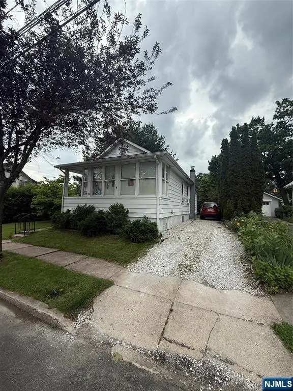 14 Heights Avenue, Fair Lawn, NJ 07410 - Image #2