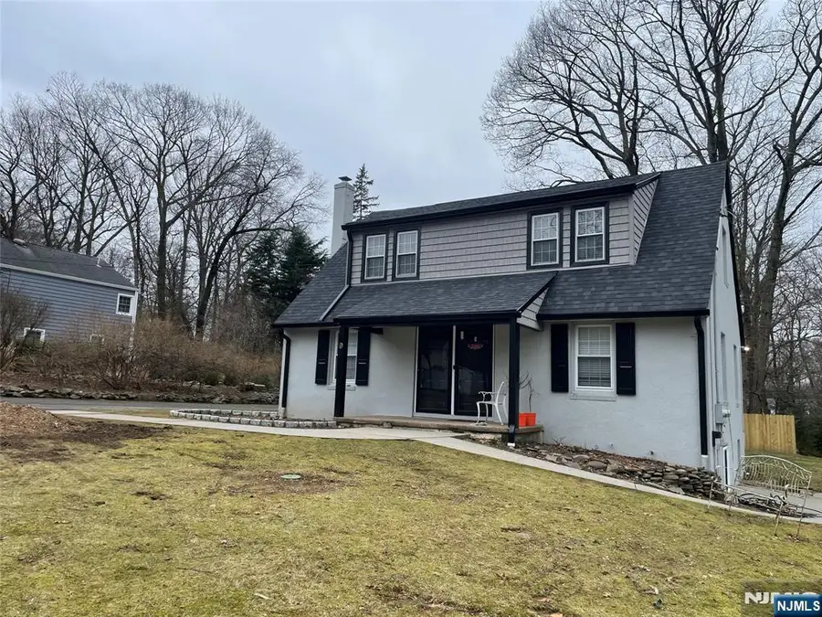 9 Cottage Lane, Saddle River, NJ 07458 - Image #2