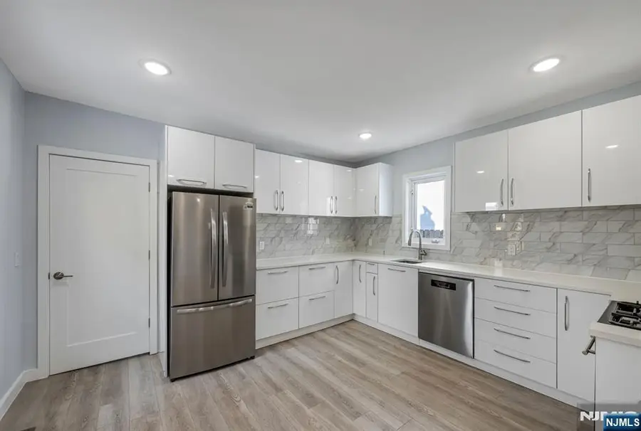 17 Mission Street, Montclair, NJ 07042 - #3