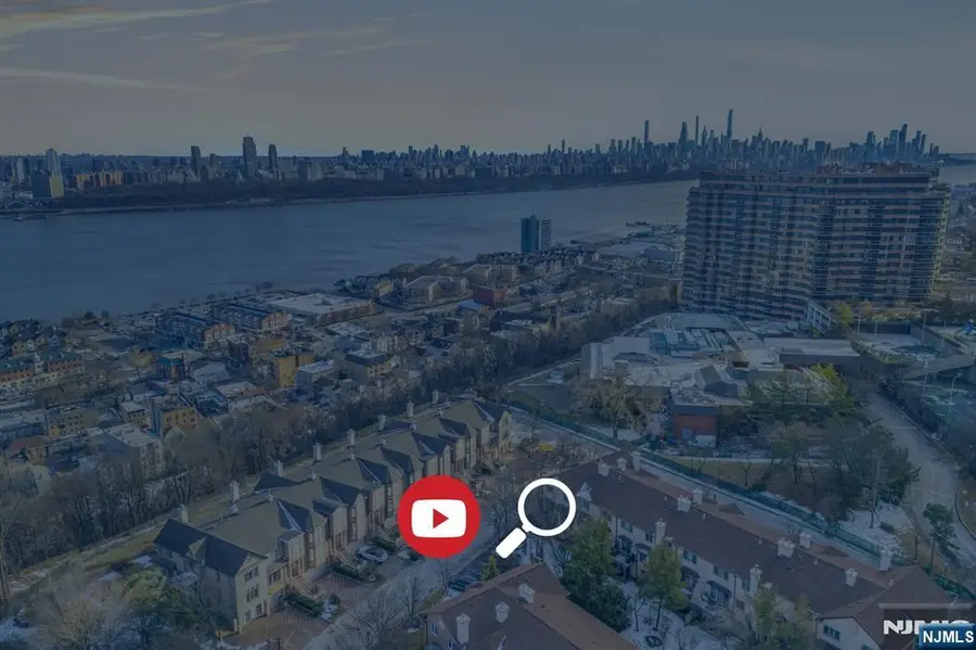 29 Victoria Place 29, Fort Lee, NJ 07024 - Image #2