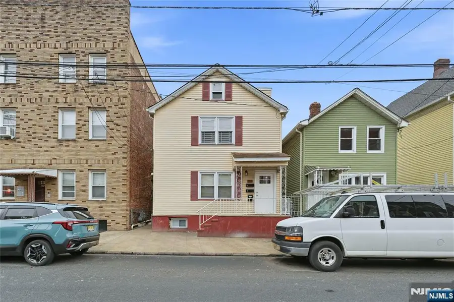 328 John Street, Elizabeth, NJ 07202 - Image #2
