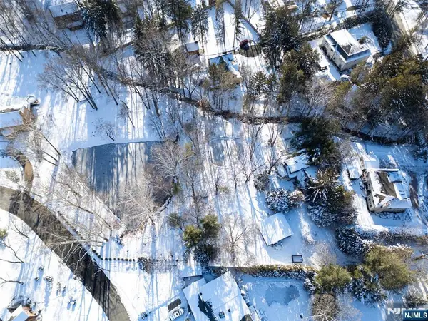 8 Piermont Road, Norwood, NJ 07648