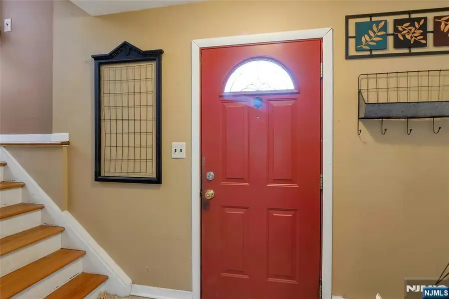 236 Oak Avenue, River Vale, NJ 07675 - Image #3