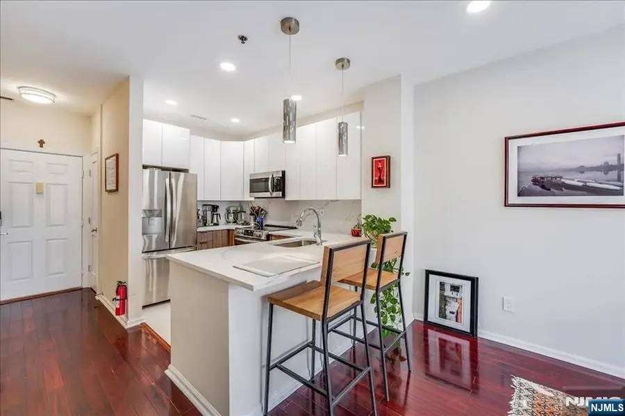 26 Ave At Port Imperial 213, West New York, NJ 07093 - Image #3