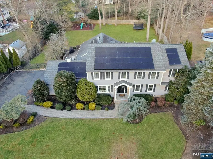 528 Baylor Avenue, River Vale, NJ 07675 - Image #3