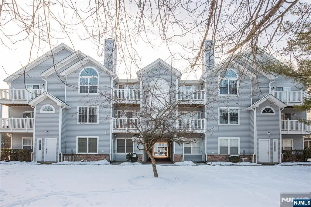 10 Springbrook Road, Montville, NJ 07045 - Image #1