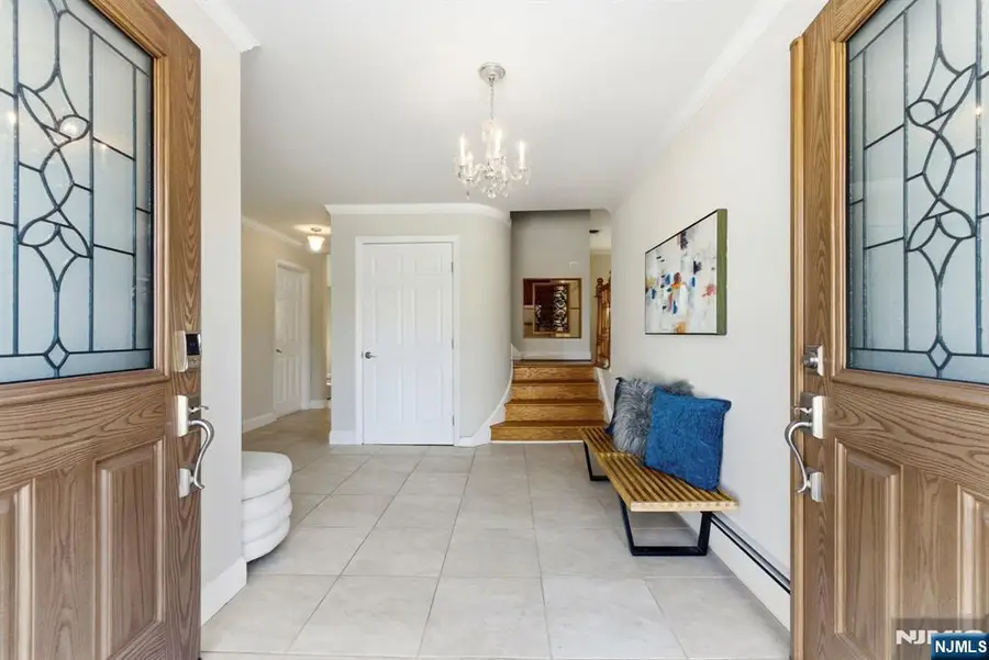 3 Rutgers Court, Roseland, NJ 07068 - #2