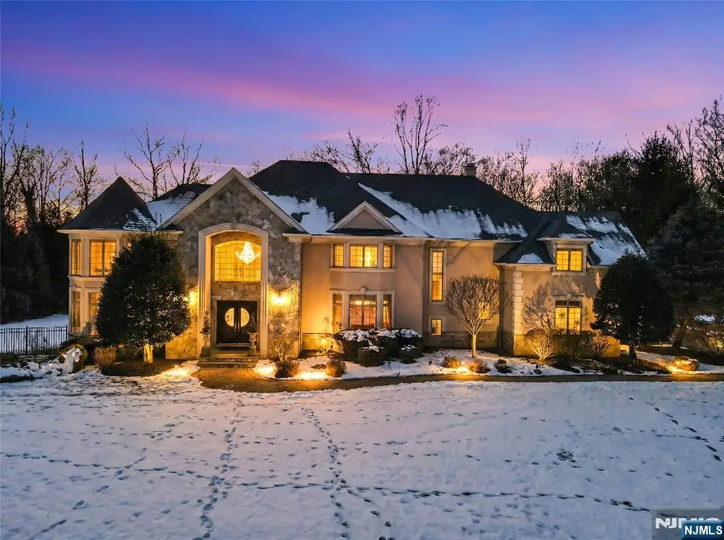 2 Stewart Court, Old Tappan, NJ 07675 - Image #1