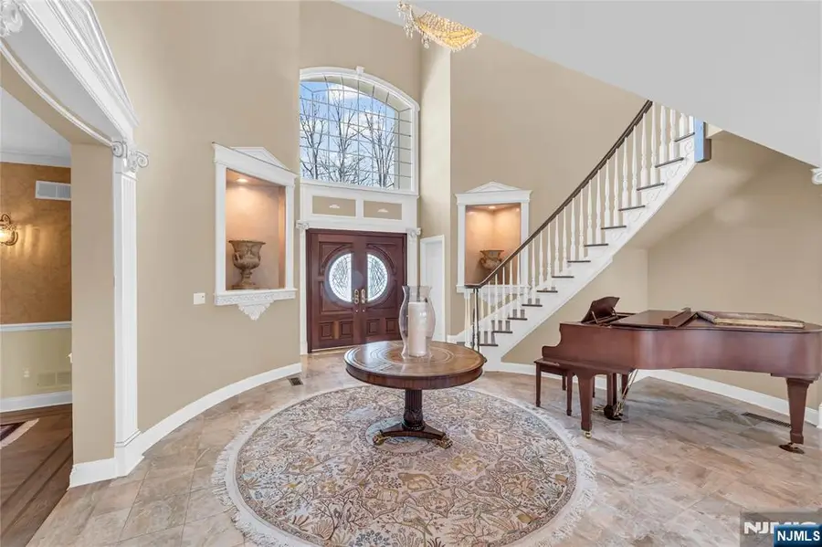 2 Stewart Court, Old Tappan, NJ 07675 - Image #3