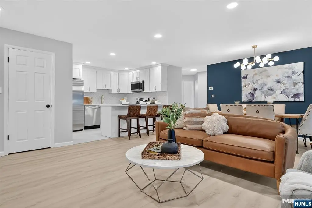 175 Redwood Court, Ramsey, NJ 07446 - Image #1