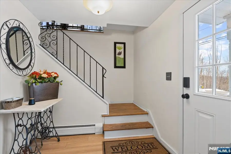 78 Red Twig Trail, Bloomingdale, NJ 07403 - Image #3