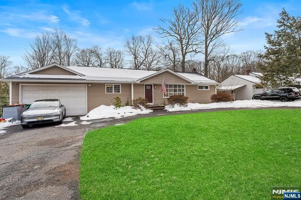 777 Washington Avenue, Township Of Washington, NJ 07676 - #1