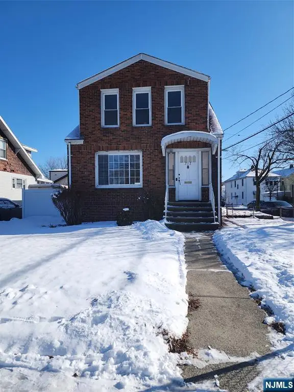 752 Ridge Road, Lyndhurst, NJ 07071 - Image #1