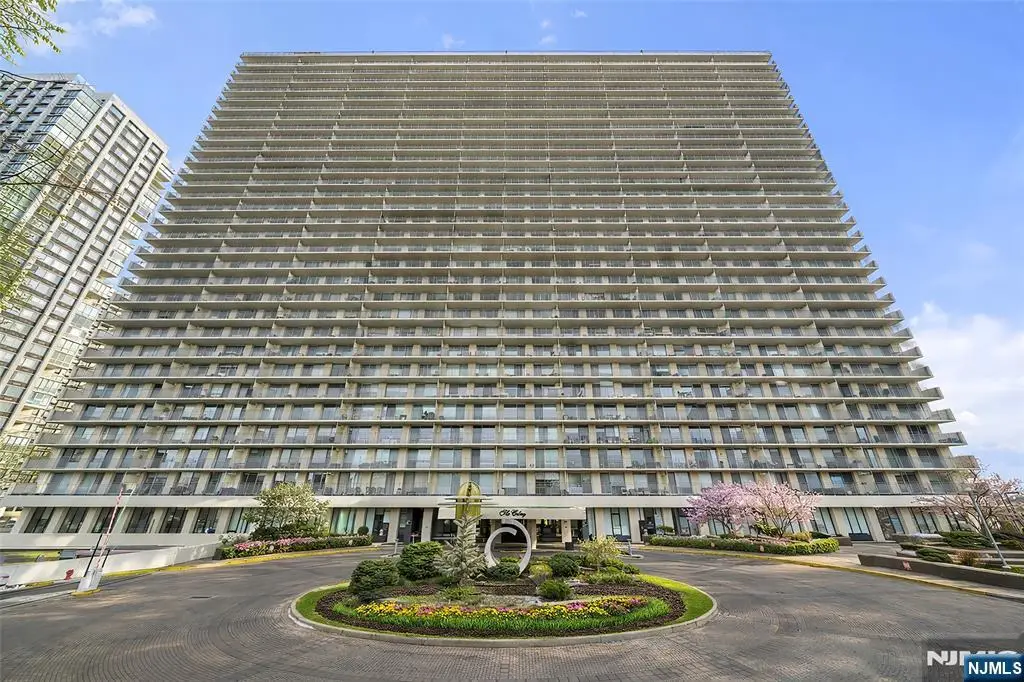 1530 Palisade Avenue 23E, Fort Lee, NJ 07024 - Image #1