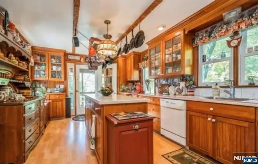 488 Ridge Road, Newton, NJ 07860 - Image #2