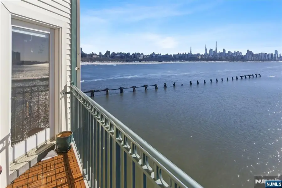 216 The Promenade, Edgewater, NJ 07020 - #2