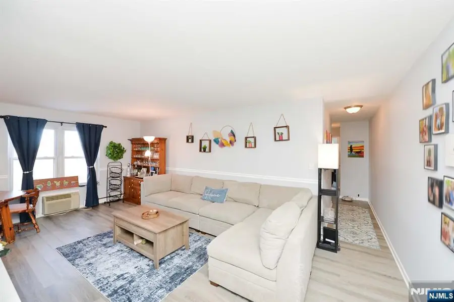 100 Pierson Miller E4, Pompton Lakes, NJ 07442 - Image #2