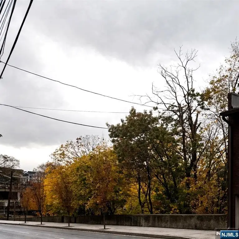 616 Gregory Avenue, Weehawken, NJ 07086 - Image #1