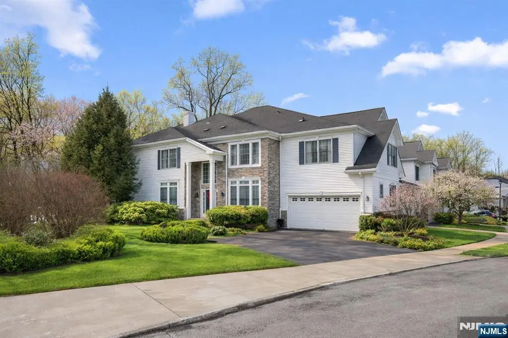 48 Bovensiepen Court, Roseland, NJ 07068 - #1