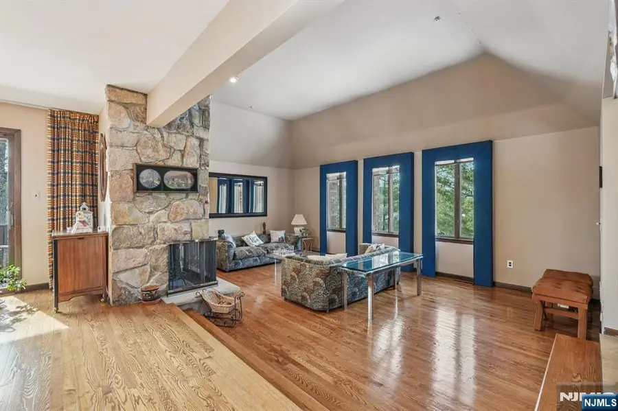 845 Rifle Camp Road, Woodland Park, NJ 07424 - Image #3