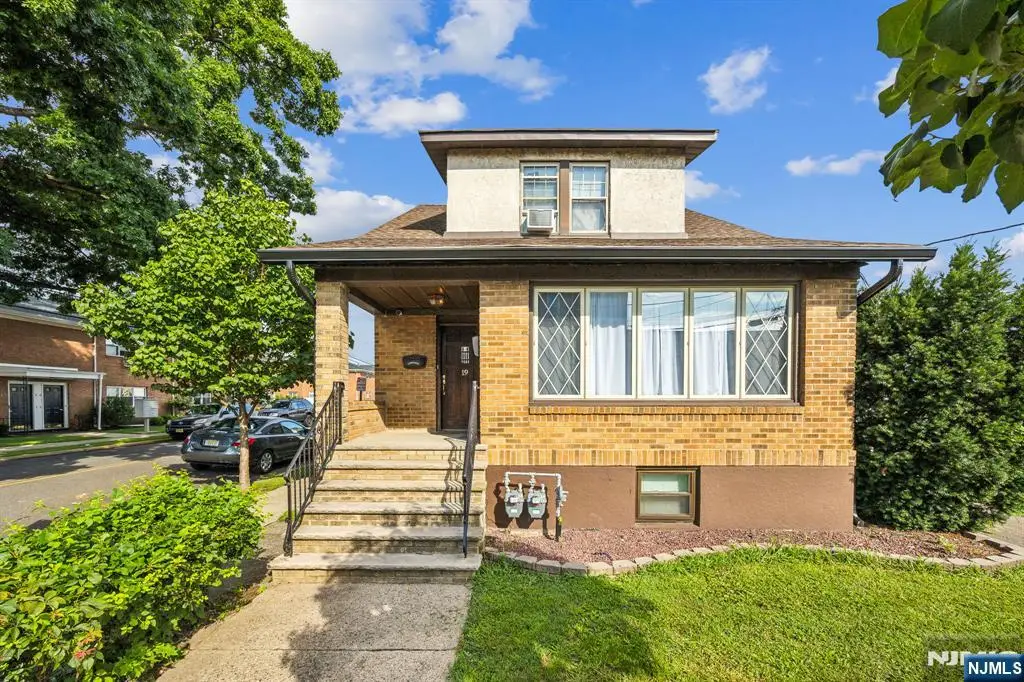 19 Victor Street, Lodi, NJ 07644 - Image #1