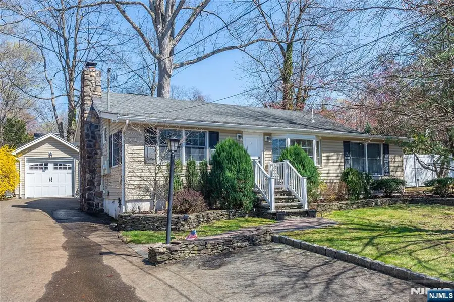 53 Laurel Drive, Packanack Lake, NJ 07470 - Image #3