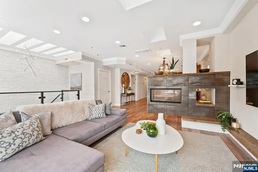 517 Adams Street 4, Hoboken, NJ 07030 - #3