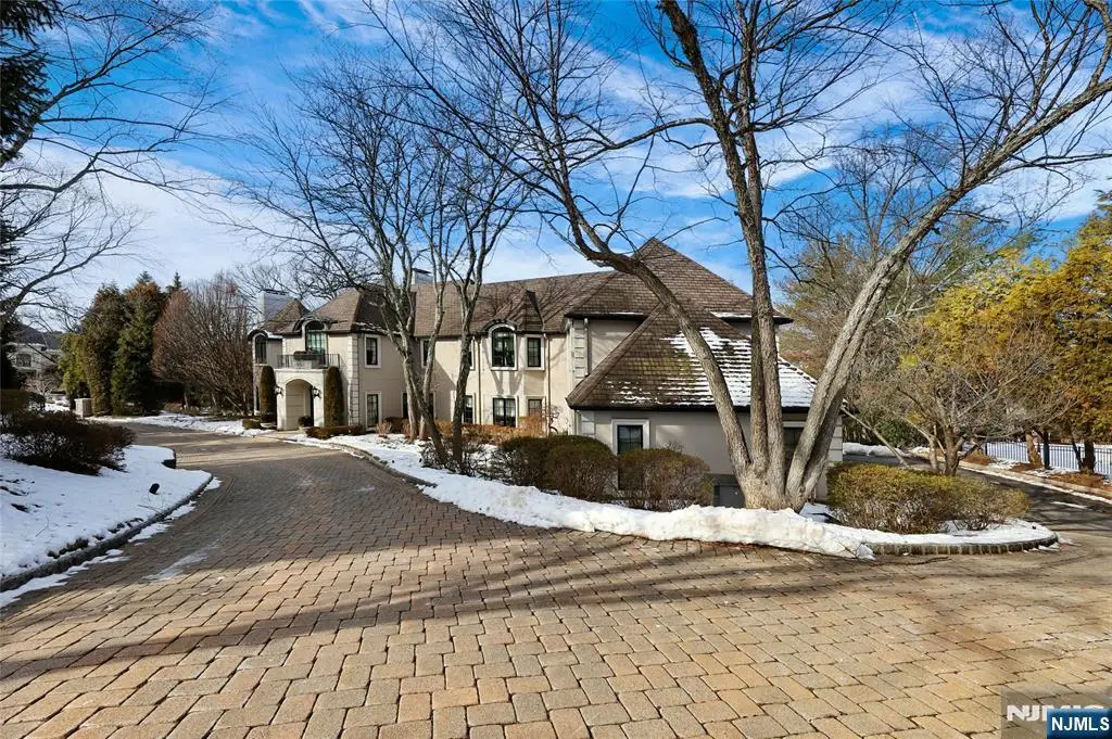 66 Hoover Drive, Cresskill, NJ 07626 - Image #1