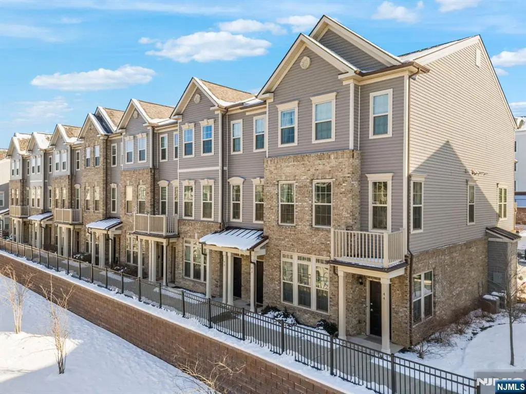 34 Arnold Drive, Wood Ridge, NJ 07075 - Image #1