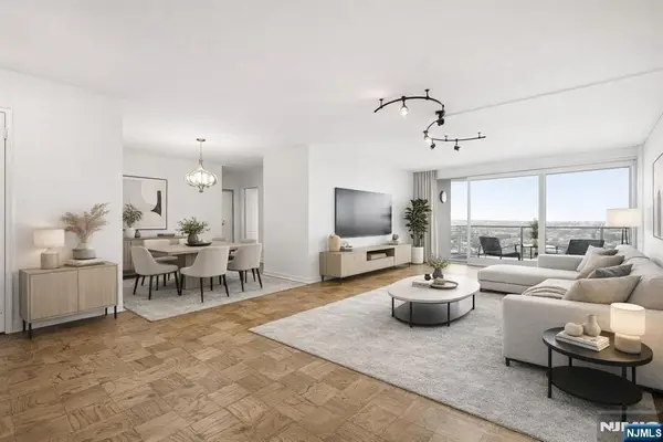 2077 Center Avenue 20F, Fort Lee, NJ 07024