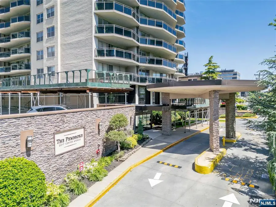 2077 Center Avenue 20F, Fort Lee, NJ 07024 - #2