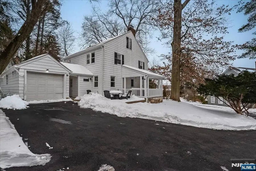 8 Highmont Terrace, Montclair, NJ 07042 - Image #3