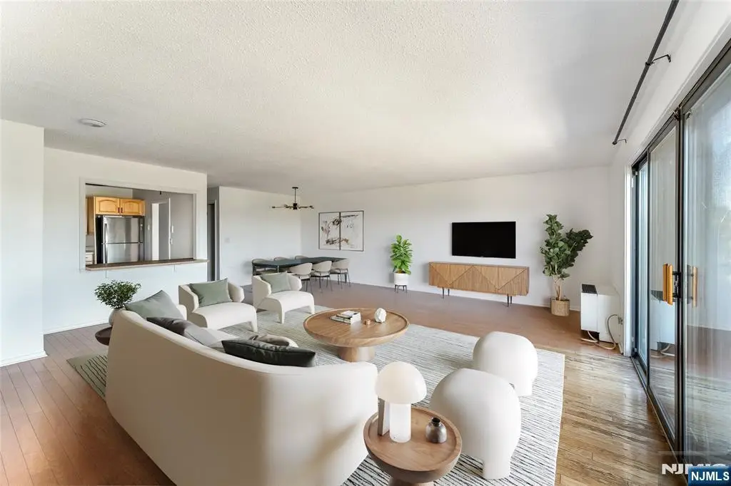 1150 River Road 4F, Edgewater, NJ 07020 - Image #1