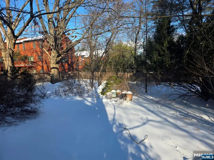 21 Sampson Street, Saddle Brook, NJ 07663 - #2