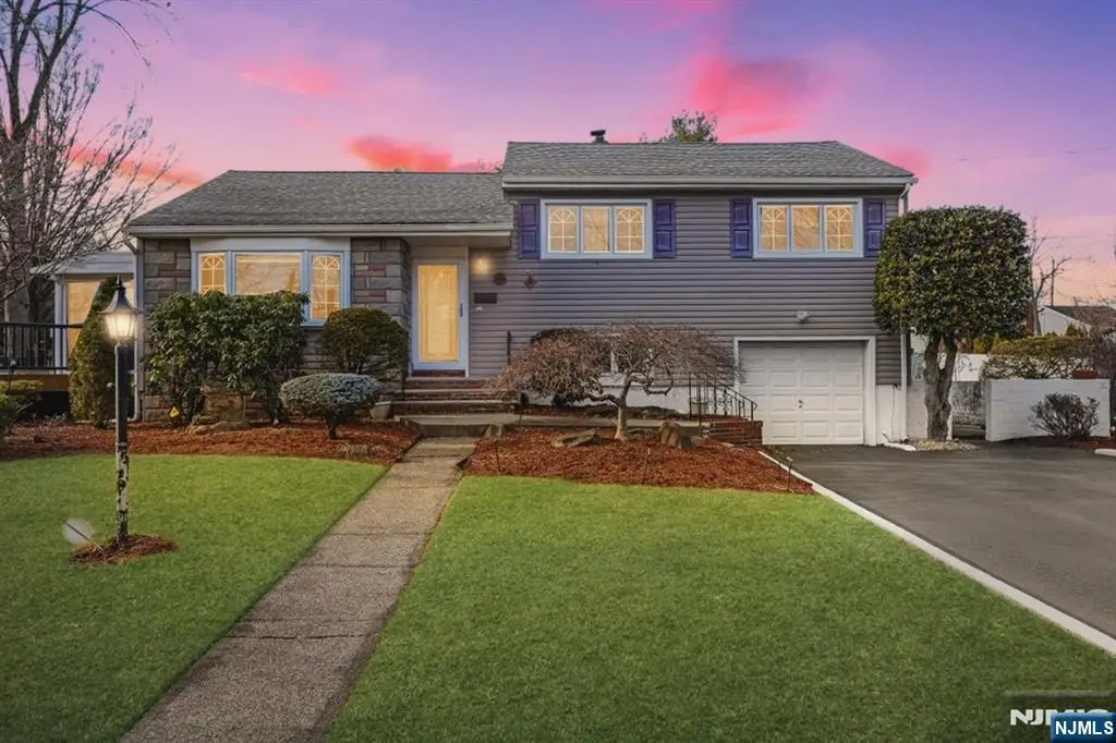 715 Bush Place, Paramus, NJ 07652 - #1