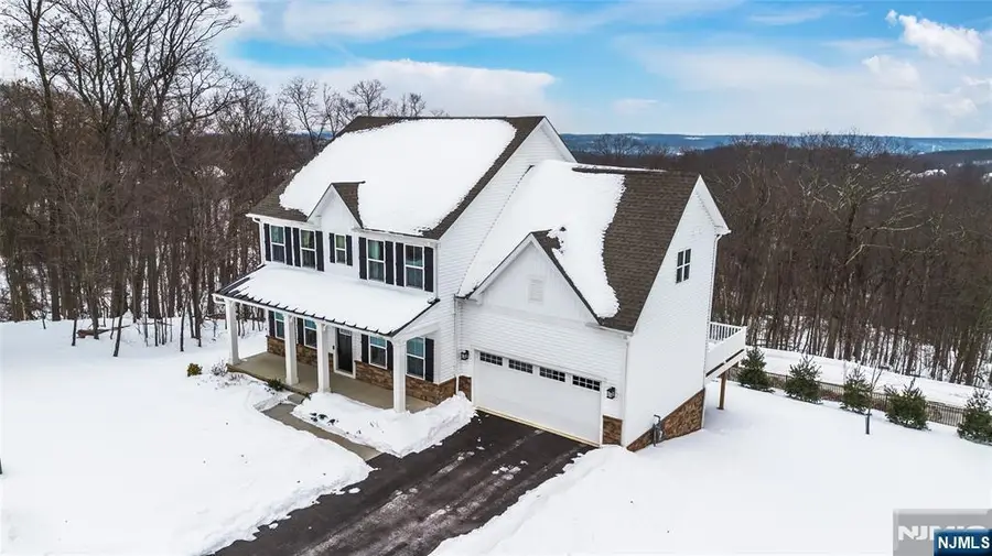 37 N Esposito Lane, Landing, NJ 07850 - #3