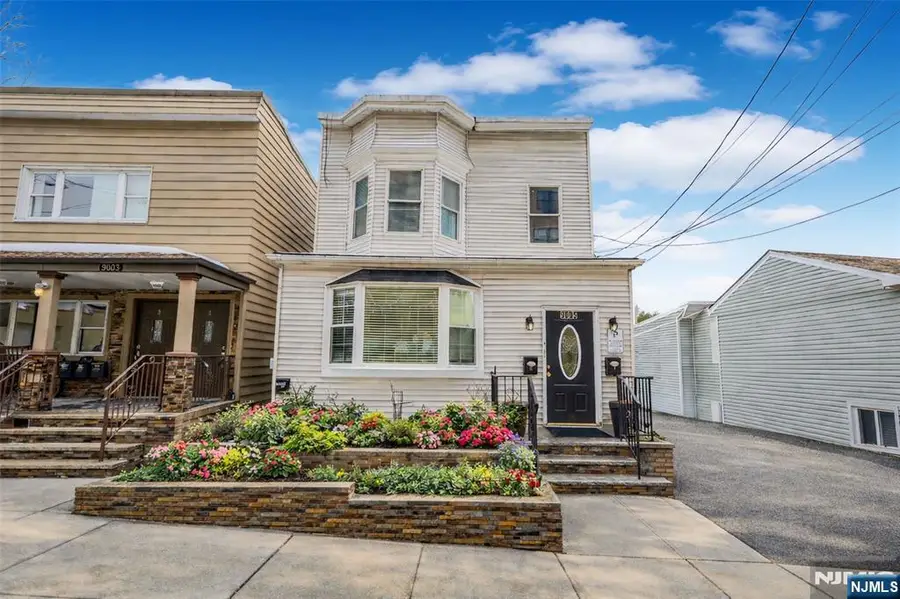 9005 Smith Avenue, North Bergen, NJ 07047 - #2