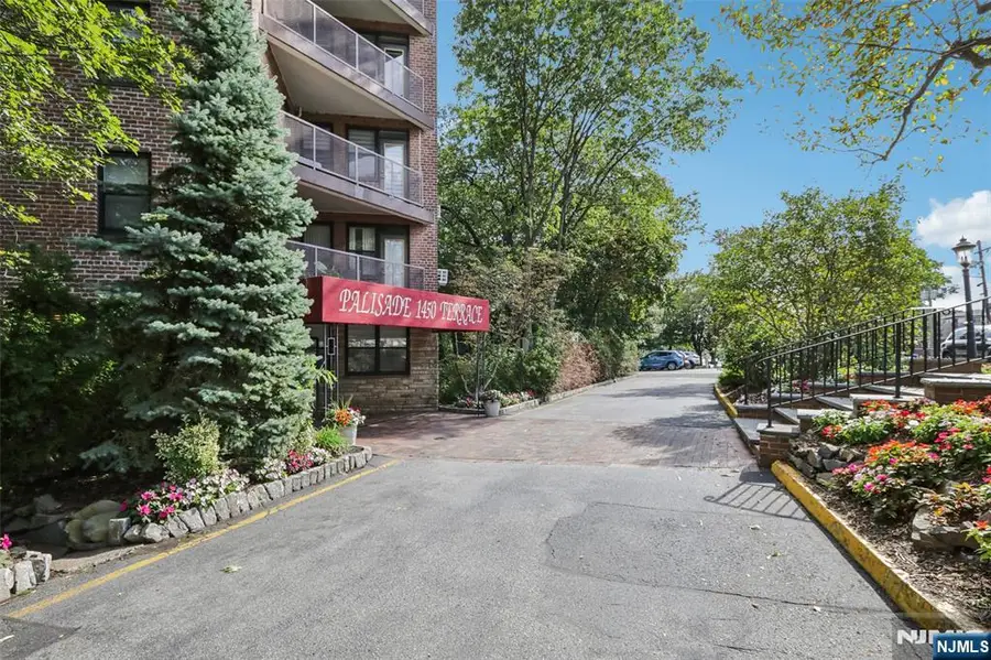 1450 Palisade Avenue 5J, Fort Lee, NJ 07024 - #2